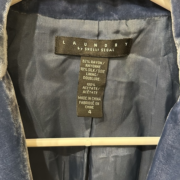 LAUNDRY by Shelli Segal blue Velvet Blazer silk blend EUC - Picture 4 of 5